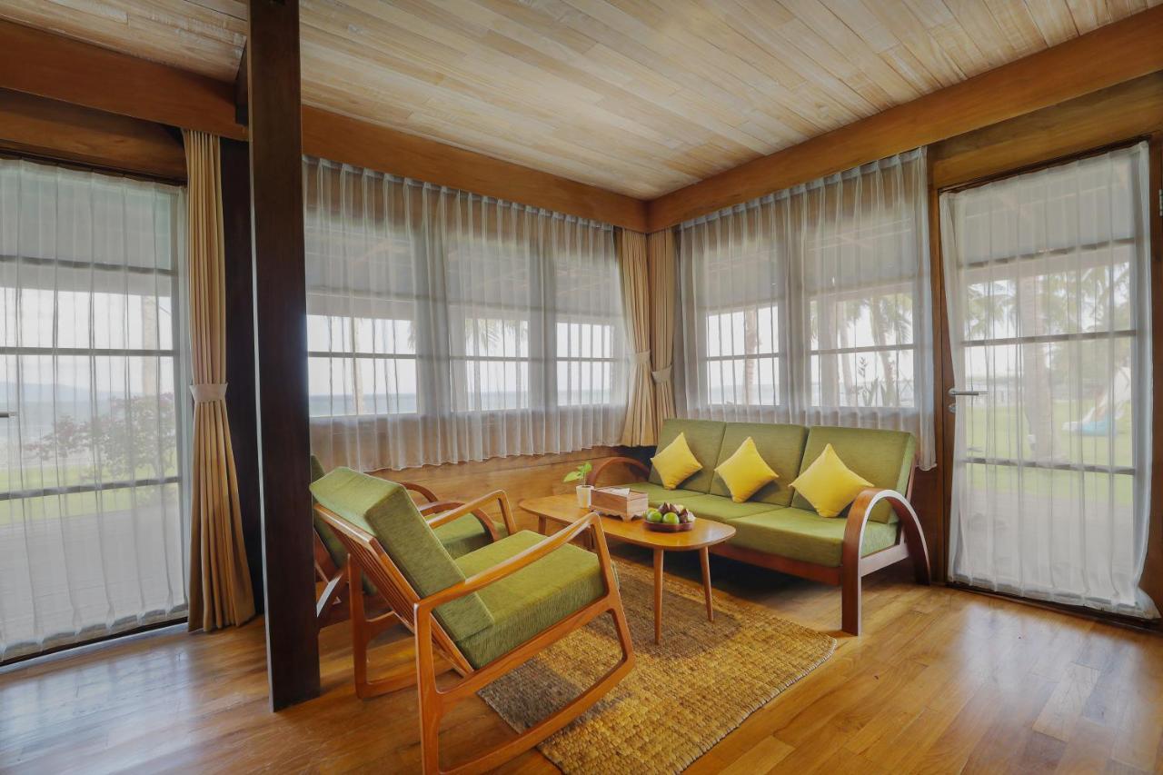 Villa So Long Banyuwangi - Ijen Kültér fotó
