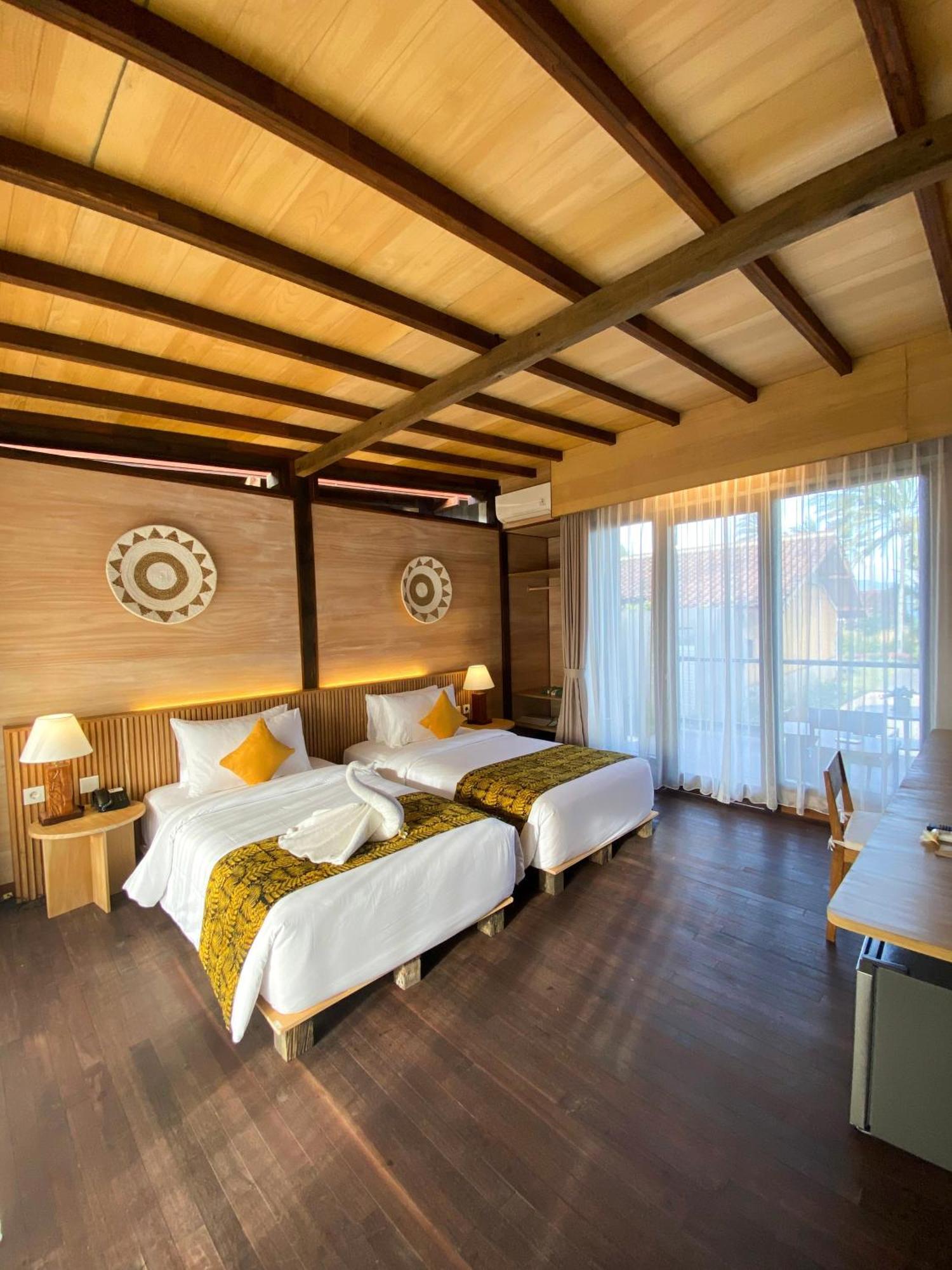 Villa So Long Banyuwangi - Ijen Kültér fotó